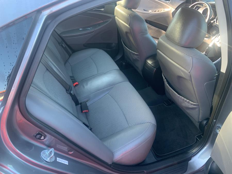 Used Hyundai Sonata 4dr Sdn 2.4L Auto SE *Ltd Avail* 2011 | Central florida Auto Trader. Kissimmee, Florida Used Hyundai Sonata 4dr Sdn 2.4L Auto SE *Ltd Avail* 2011 | Central florida Auto Trader. Kissimmee, Florida