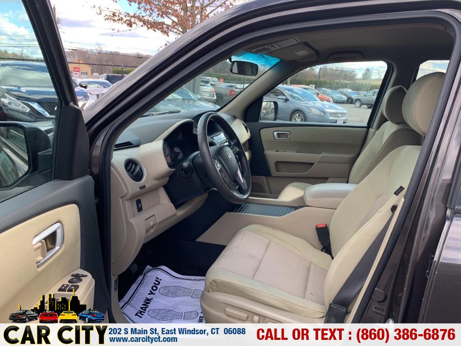 2014 Honda Pilot 4WD 4dr EX, available for sale in East Windsor, Connecticut | Car City LLC. East Windsor, Connecticut 2014 Honda Pilot 4WD 4dr EX, available for sale in East Windsor, Connecticut | Car City LLC. East Windsor, Connecticut