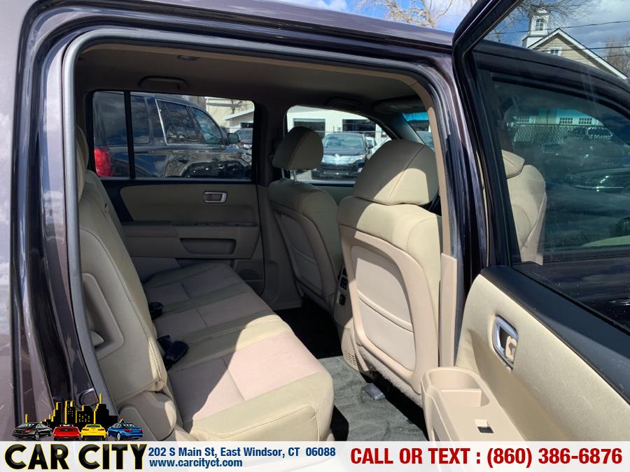 2014 Honda Pilot 4WD 4dr EX, available for sale in East Windsor, Connecticut | Car City LLC. East Windsor, Connecticut 2014 Honda Pilot 4WD 4dr EX, available for sale in East Windsor, Connecticut | Car City LLC. East Windsor, Connecticut