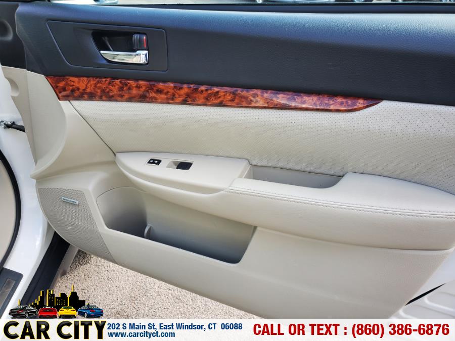 2012 Subaru Outback 4dr Wgn H4 Auto 2.5i Limited, available for sale in East Windsor, Connecticut | Car City LLC. East Windsor, Connecticut 2012 Subaru Outback 4dr Wgn H4 Auto 2.5i Limited, available for sale in East Windsor, Connecticut | Car City LLC. East Windsor, Connecticut