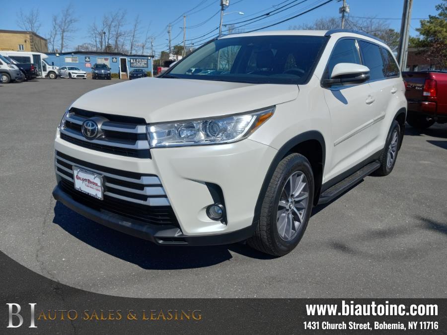 2019 Toyota Highlander XLE V6 AWD (Natl), available for sale in Bohemia, New York | B I Auto Sales. Bohemia, New York