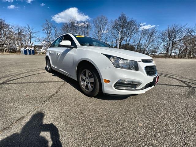 Used Chevrolet Cruze Limited 1LT 2016 | Wiz Leasing Inc. Stratford, Connecticut