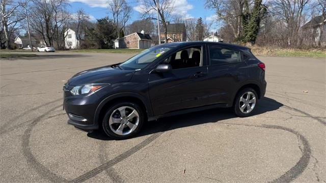 2017 Honda Hr-v LX, available for sale in Stratford, Connecticut | Wiz Leasing Inc. Stratford, Connecticut 2017 Honda Hr-v LX, available for sale in Stratford, Connecticut | Wiz Leasing Inc. Stratford, Connecticut
