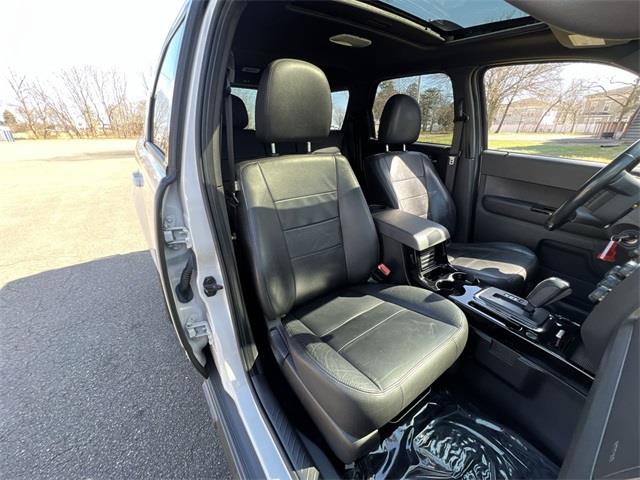 Used Ford Escape Limited 2012 | Wiz Leasing Inc. Stratford, Connecticut Used Ford Escape Limited 2012 | Wiz Leasing Inc. Stratford, Connecticut
