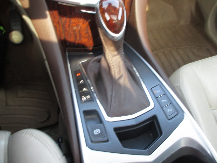 2014 Cadillac SRX AWD 4dr Luxury Collection, available for sale in Massapequa, New York | South Shore Auto Brokers & Sales. Massapequa, New York 2014 Cadillac SRX AWD 4dr Luxury Collection, available for sale in Massapequa, New York | South Shore Auto Brokers & Sales. Massapequa, New York