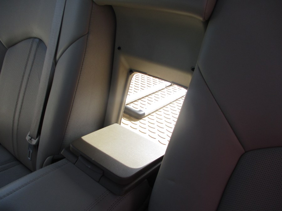 2014 Cadillac SRX AWD 4dr Luxury Collection, available for sale in Massapequa, New York | South Shore Auto Brokers & Sales. Massapequa, New York 2014 Cadillac SRX AWD 4dr Luxury Collection, available for sale in Massapequa, New York | South Shore Auto Brokers & Sales. Massapequa, New York