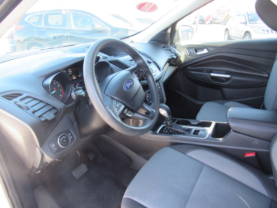 Used Ford Escape SE 4WD 2018 | NJ Used Cars Center. Irvington, New Jersey Used Ford Escape SE 4WD 2018 | NJ Used Cars Center. Irvington, New Jersey