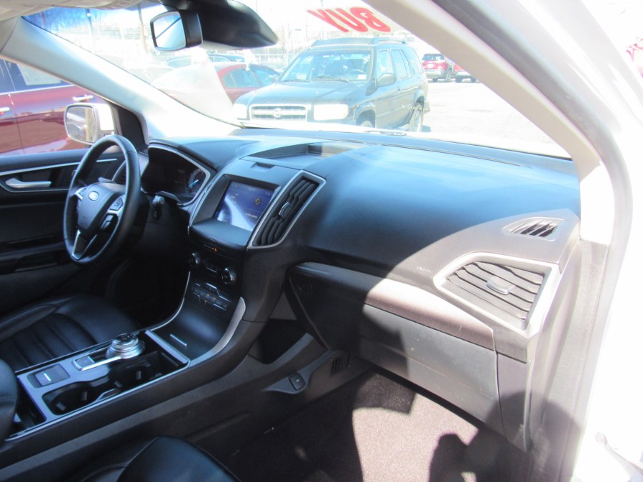 2020 Ford Edge SEL FWD, available for sale in Irvington, New Jersey | NJ Used Cars Center. Irvington, New Jersey 2020 Ford Edge SEL FWD, available for sale in Irvington, New Jersey | NJ Used Cars Center. Irvington, New Jersey