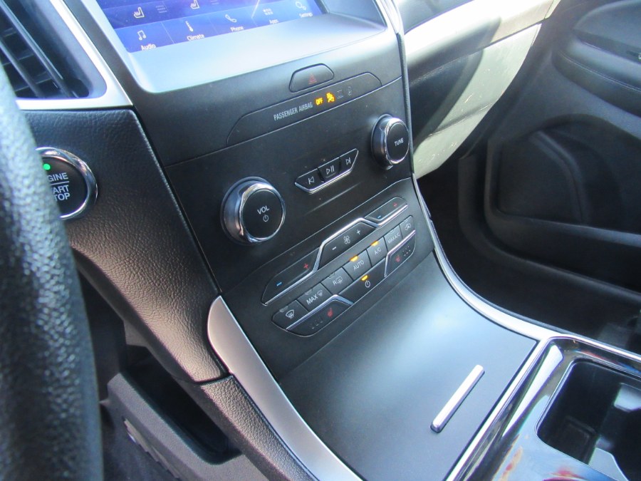 2020 Ford Edge SEL FWD, available for sale in Irvington, New Jersey | NJ Used Cars Center. Irvington, New Jersey 2020 Ford Edge SEL FWD, available for sale in Irvington, New Jersey | NJ Used Cars Center. Irvington, New Jersey