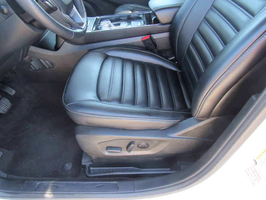 2020 Ford Edge SEL FWD, available for sale in Irvington, New Jersey | NJ Used Cars Center. Irvington, New Jersey 2020 Ford Edge SEL FWD, available for sale in Irvington, New Jersey | NJ Used Cars Center. Irvington, New Jersey