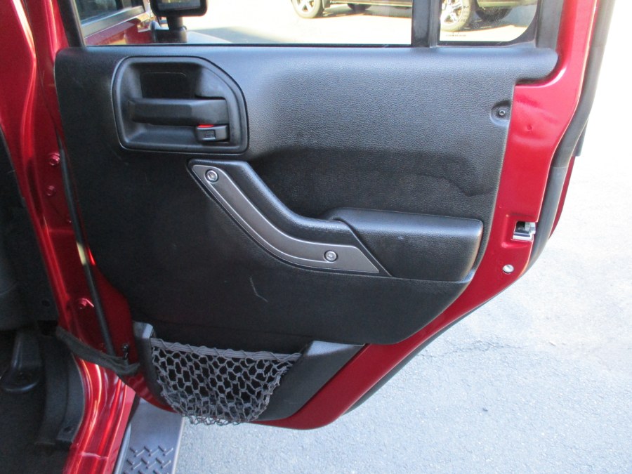2012 Jeep Wrangler Unlimited 4WD 4dr Sport, available for sale in Suffield, Connecticut | Suffield Auto LLC. Suffield, Connecticut 2012 Jeep Wrangler Unlimited 4WD 4dr Sport, available for sale in Suffield, Connecticut | Suffield Auto LLC. Suffield, Connecticut