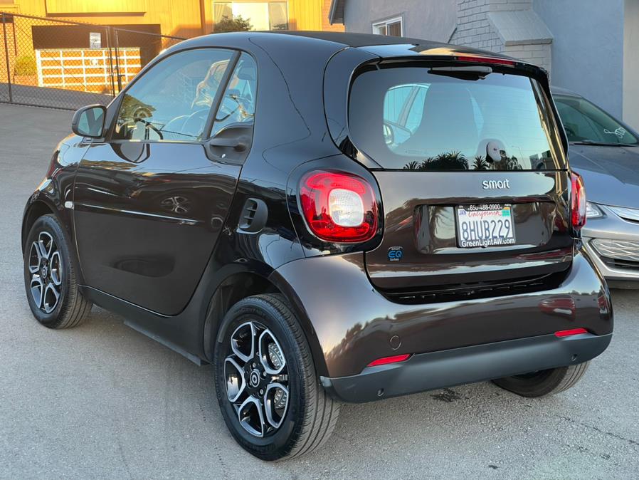 Used smart fortwo electric drive passion 2018 | Green Light Auto Wholesale. Daly City, California Used smart fortwo electric drive passion 2018 | Green Light Auto Wholesale. Daly City, California