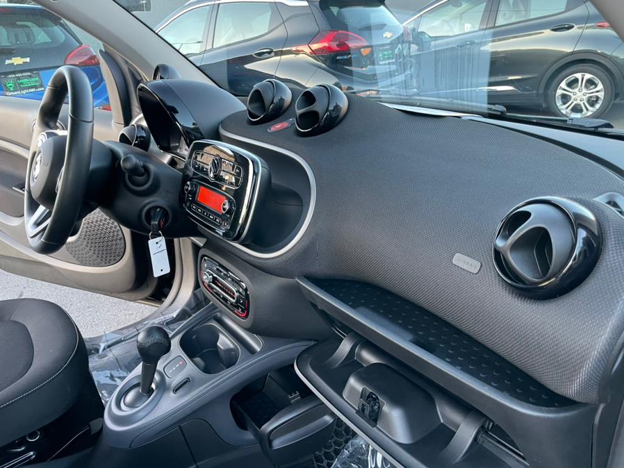 Used smart fortwo electric drive passion 2018 | Green Light Auto Wholesale. Daly City, California Used smart fortwo electric drive passion 2018 | Green Light Auto Wholesale. Daly City, California