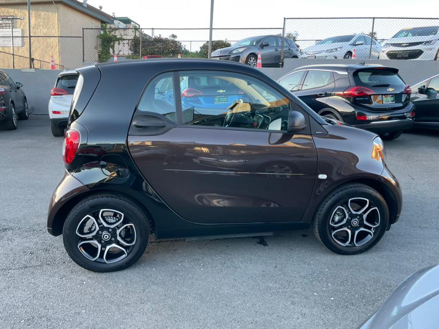 Used smart fortwo electric drive passion 2018 | Green Light Auto Wholesale. Daly City, California Used smart fortwo electric drive passion 2018 | Green Light Auto Wholesale. Daly City, California