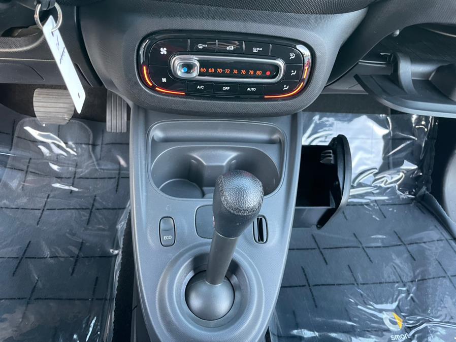 Used smart fortwo electric drive passion 2018 | Green Light Auto Wholesale. Daly City, California Used smart fortwo electric drive passion 2018 | Green Light Auto Wholesale. Daly City, California