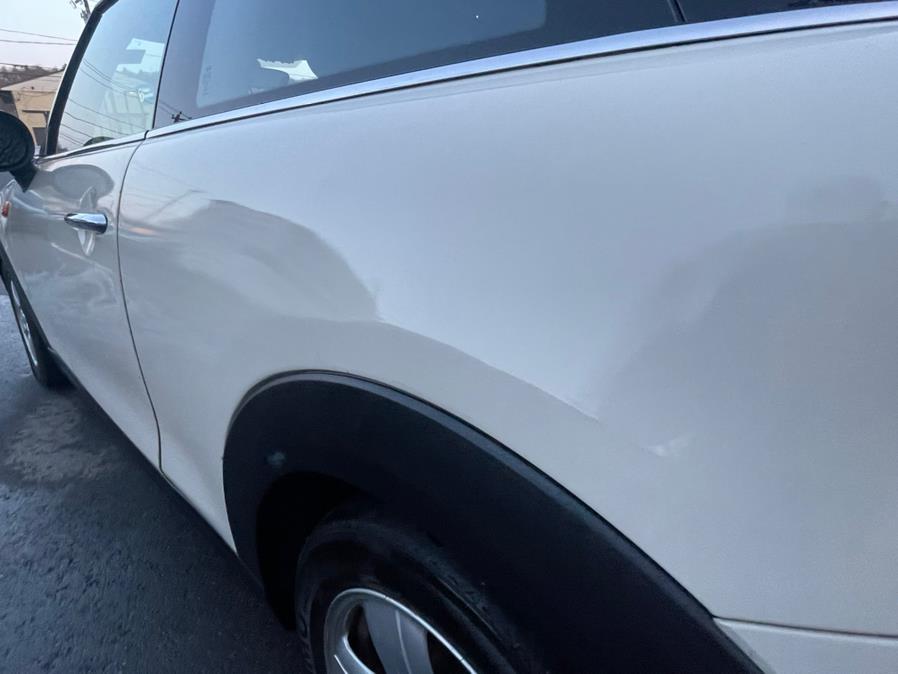 Used MINI Cooper Hardtop 2dr HB 2015 | Auto Match LLC. Waterbury, Connecticut Used MINI Cooper Hardtop 2dr HB 2015 | Auto Match LLC. Waterbury, Connecticut