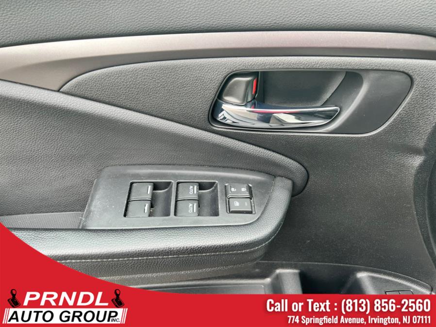 Used Honda Pilot EX-L w/Navigation AWD 2017 | PRNDL Auto Group. Irvington, New Jersey Used Honda Pilot EX-L w/Navigation AWD 2017 | PRNDL Auto Group. Irvington, New Jersey