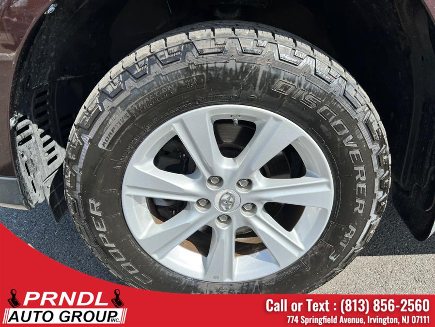 Used Toyota Highlander 4WD 4dr V6 SE (Natl) 2012 | PRNDL Auto Group. Irvington, New Jersey Used Toyota Highlander 4WD 4dr V6 SE (Natl) 2012 | PRNDL Auto Group. Irvington, New Jersey
