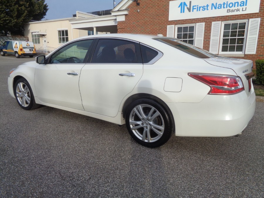 2013 Nissan Altima 4dr Sdn V6 3.5 SV, available for sale in Valley Stream, New York | NY Auto Traders. Valley Stream, New York 2013 Nissan Altima 4dr Sdn V6 3.5 SV, available for sale in Valley Stream, New York | NY Auto Traders. Valley Stream, New York