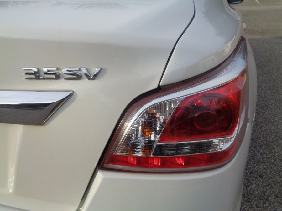 2013 Nissan Altima 4dr Sdn V6 3.5 SV, available for sale in Valley Stream, New York | NY Auto Traders. Valley Stream, New York 2013 Nissan Altima 4dr Sdn V6 3.5 SV, available for sale in Valley Stream, New York | NY Auto Traders. Valley Stream, New York
