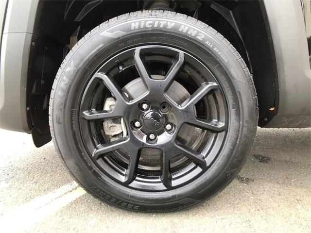 Used Jeep Renegade Latitude 2019 | Prestige Auto Cars LLC. New Britain, Connecticut Used Jeep Renegade Latitude 2019 | Prestige Auto Cars LLC. New Britain, Connecticut
