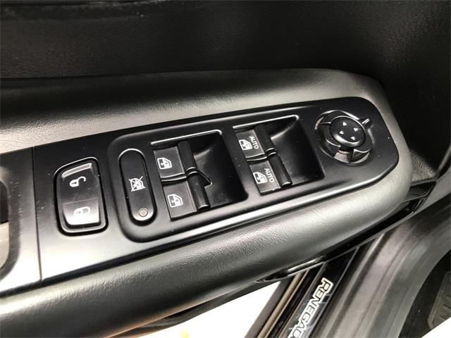 Used Jeep Renegade Latitude 2019 | Prestige Auto Cars LLC. New Britain, Connecticut Used Jeep Renegade Latitude 2019 | Prestige Auto Cars LLC. New Britain, Connecticut