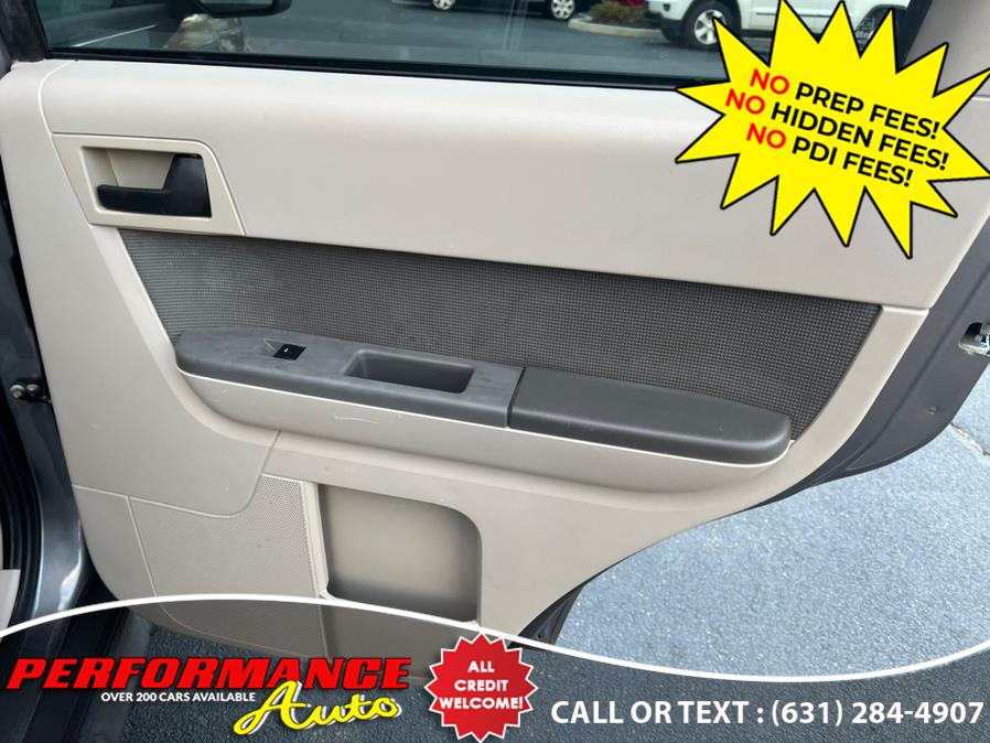 2011 Ford Escape 4WD 4dr XLT, available for sale in Bohemia, New York | Performance Auto Inc. Bohemia, New York 2011 Ford Escape 4WD 4dr XLT, available for sale in Bohemia, New York | Performance Auto Inc. Bohemia, New York