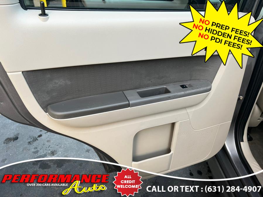 2011 Ford Escape 4WD 4dr XLT, available for sale in Bohemia, New York | Performance Auto Inc. Bohemia, New York 2011 Ford Escape 4WD 4dr XLT, available for sale in Bohemia, New York | Performance Auto Inc. Bohemia, New York
