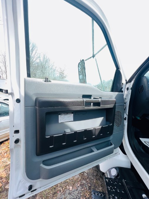 2012 Ford Super Duty F-750 Straight Frame 26FT BOX TRUCK + LIFT GATE + CUMMINS + NO CDL, available for sale in South Amboy, New Jersey | NJ Truck Spot. South Amboy, New Jersey 2012 Ford Super Duty F-750 Straight Frame 26FT BOX TRUCK + LIFT GATE + CUMMINS + NO CDL, available for sale in South Amboy, New Jersey | NJ Truck Spot. South Amboy, New Jersey