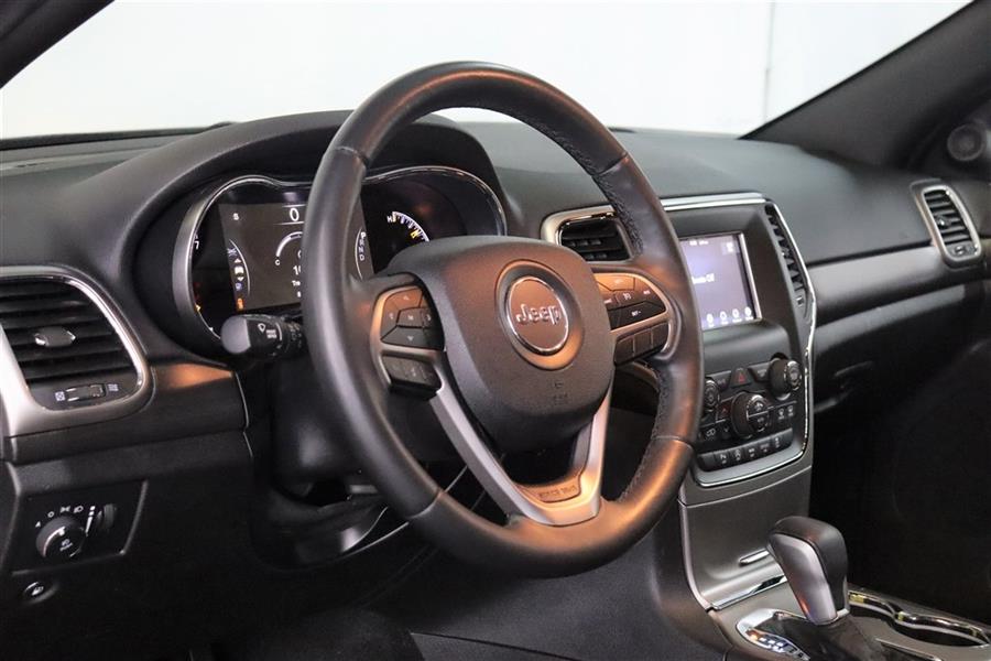 Used Jeep Grand Cherokee LAREDO 2018 | Fast Track Motors. Paterson, New Jersey Used Jeep Grand Cherokee LAREDO 2018 | Fast Track Motors. Paterson, New Jersey
