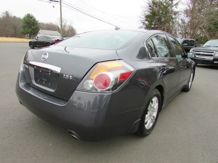 Used Nissan Altima 4dr Sdn I4 CVT 2.5 SL 2011 | United Auto Sales of E Windsor, Inc. East Windsor, Connecticut Used Nissan Altima 4dr Sdn I4 CVT 2.5 SL 2011 | United Auto Sales of E Windsor, Inc. East Windsor, Connecticut