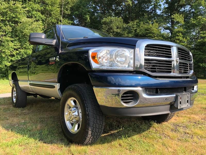 2009 Dodge Ram 2500 4WD Reg Cab 140.5" SLT, available for sale in Plainville, Connecticut | Choice Group LLC Choice Motor Car. Plainville, Connecticut