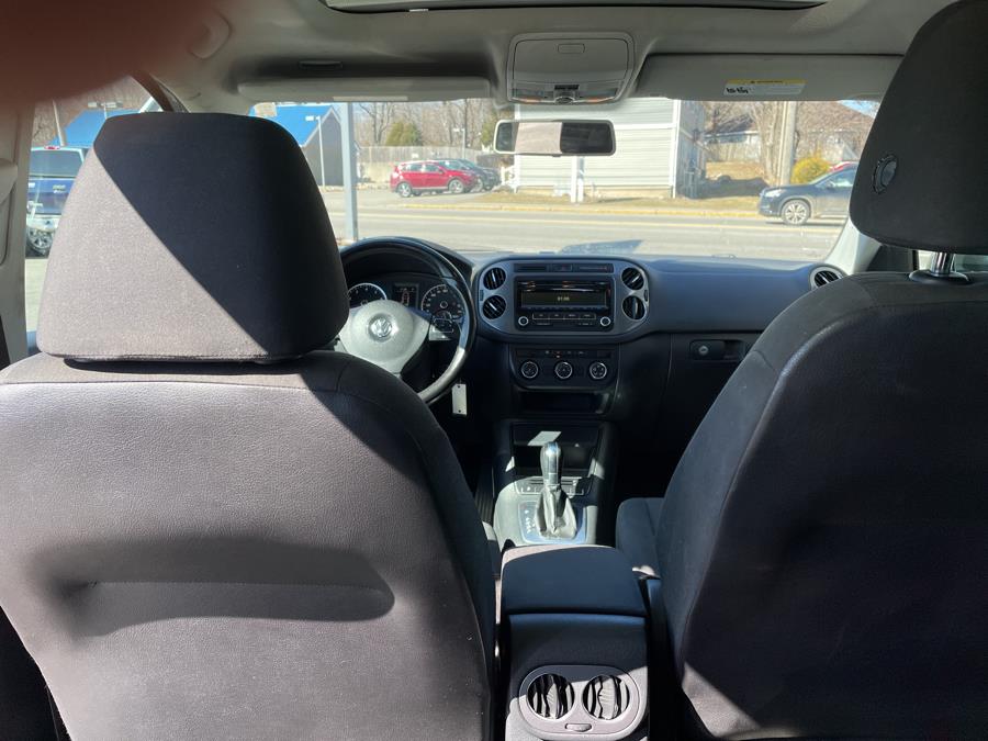 Used Volkswagen Tiguan 4WD 4dr Auto SE 2013 | Rockland Motor Company. Rockland, Maine Used Volkswagen Tiguan 4WD 4dr Auto SE 2013 | Rockland Motor Company. Rockland, Maine