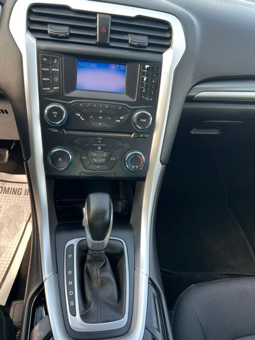 Used Ford Fusion 4dr Sdn SE FWD 2013 | Main Auto of Berlin. Berlin, Connecticut Used Ford Fusion 4dr Sdn SE FWD 2013 | Main Auto of Berlin. Berlin, Connecticut