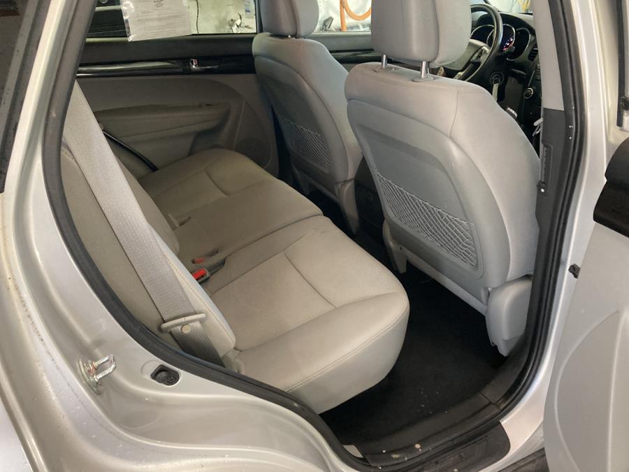 Used Kia Sorento AWD 4dr I4 LX 2011 | Maine Central Motors. Pittsfield, Maine Used Kia Sorento AWD 4dr I4 LX 2011 | Maine Central Motors. Pittsfield, Maine