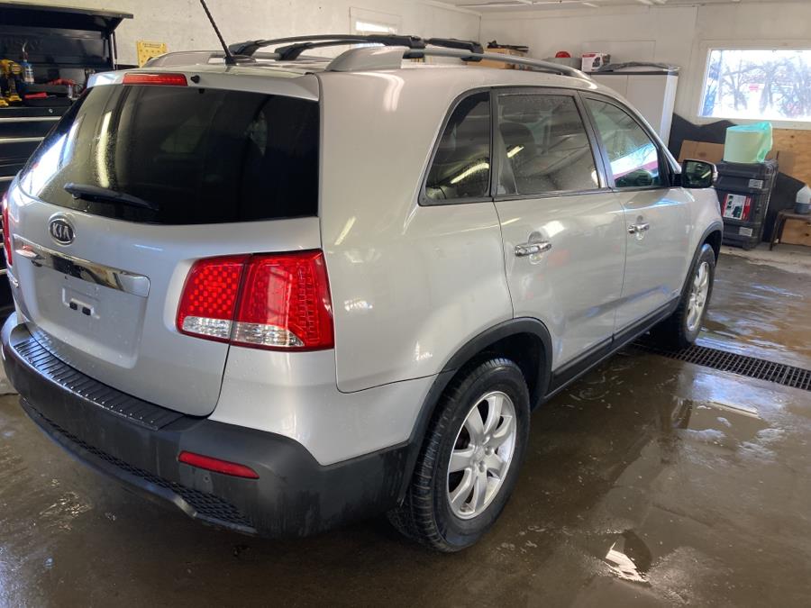 Used Kia Sorento AWD 4dr I4 LX 2011 | Maine Central Motors. Pittsfield, Maine Used Kia Sorento AWD 4dr I4 LX 2011 | Maine Central Motors. Pittsfield, Maine