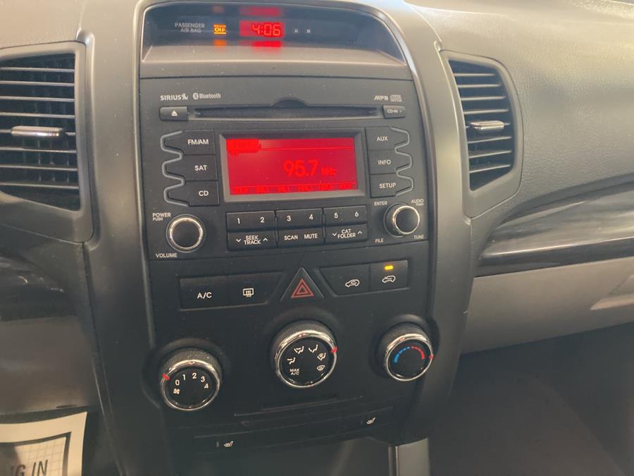 Used Kia Sorento AWD 4dr I4 LX 2011 | Maine Central Motors. Pittsfield, Maine Used Kia Sorento AWD 4dr I4 LX 2011 | Maine Central Motors. Pittsfield, Maine