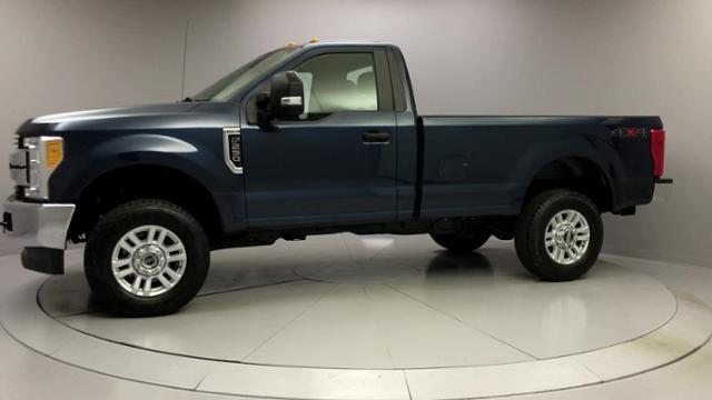 Used Ford Super Duty F-250 Srw XL 4WD Reg Cab 8' Box 2017 | J&M Automotive Sls&Svc LLC. Naugatuck, Connecticut Used Ford Super Duty F-250 Srw XL 4WD Reg Cab 8' Box 2017 | J&M Automotive Sls&Svc LLC. Naugatuck, Connecticut