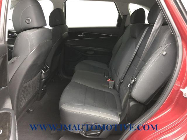 Used Kia Sorento LX AWD 2017 | J&M Automotive Sls&Svc LLC. Naugatuck, Connecticut Used Kia Sorento LX AWD 2017 | J&M Automotive Sls&Svc LLC. Naugatuck, Connecticut
