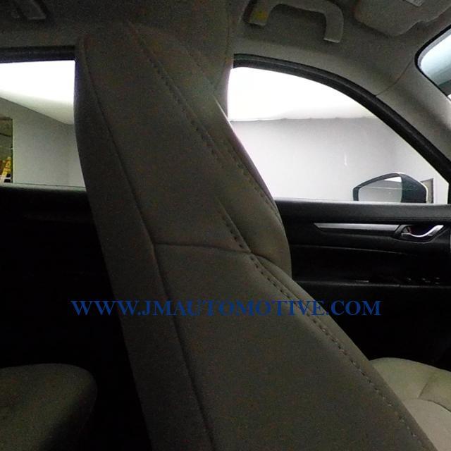 Used Mazda Cx-5 Touring AWD 2017 | J&M Automotive Sls&Svc LLC. Naugatuck, Connecticut Used Mazda Cx-5 Touring AWD 2017 | J&M Automotive Sls&Svc LLC. Naugatuck, Connecticut