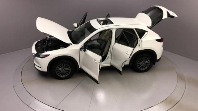 Used Mazda Cx-5 Touring AWD 2017 | J&M Automotive Sls&Svc LLC. Naugatuck, Connecticut Used Mazda Cx-5 Touring AWD 2017 | J&M Automotive Sls&Svc LLC. Naugatuck, Connecticut