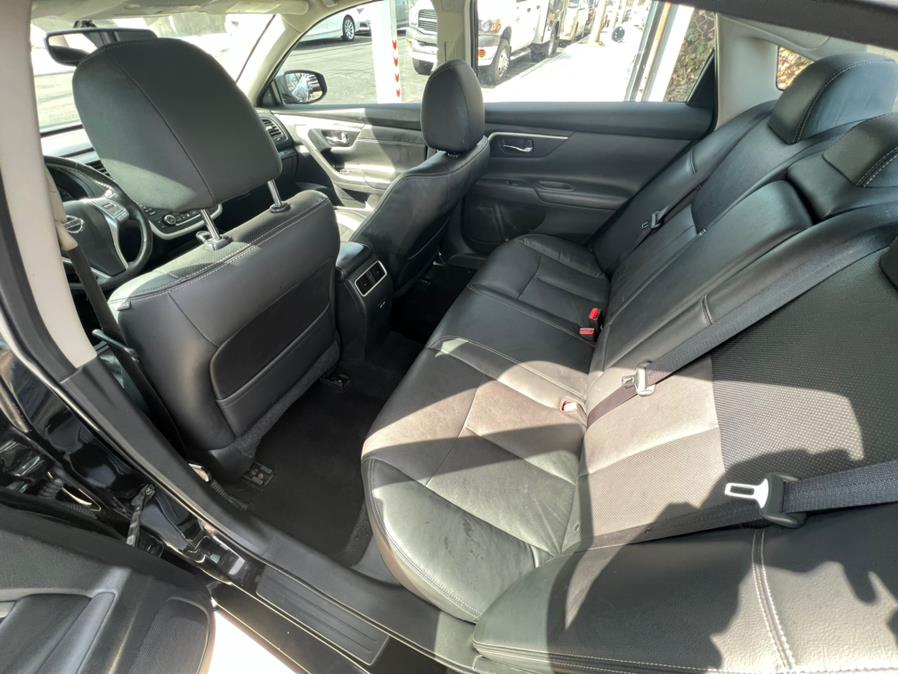 Used Nissan Altima 2017.5 2.5 SL Sedan 2017 | Sunrise Autoland. Jamaica, New York Used Nissan Altima 2017.5 2.5 SL Sedan 2017 | Sunrise Autoland. Jamaica, New York