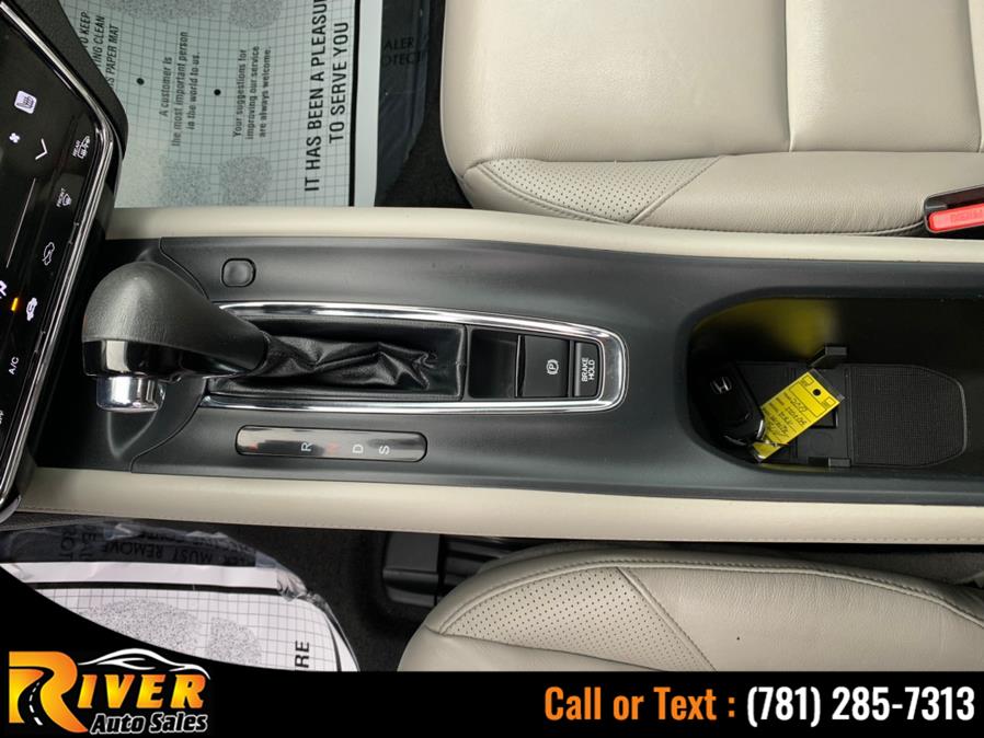 2016 Honda HR-V AWD 4dr CVT EX-L w/Navi, available for sale in Malden, Massachusetts | River Auto Sales. Malden, Massachusetts 2016 Honda HR-V AWD 4dr CVT EX-L w/Navi, available for sale in Malden, Massachusetts | River Auto Sales. Malden, Massachusetts