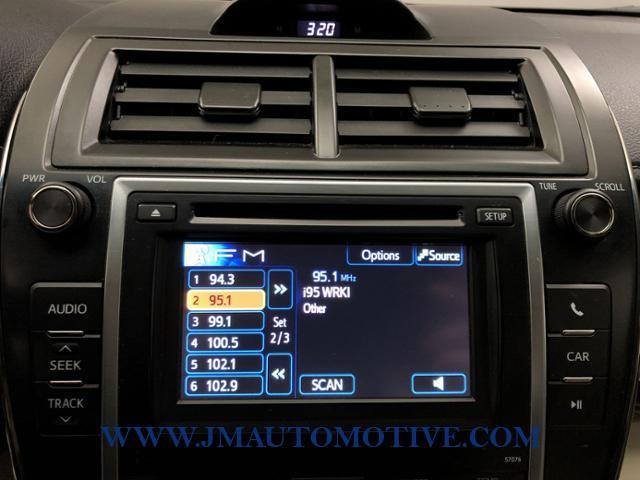 Used Toyota Camry 4dr Sdn I4 Auto XLE *Ltd Avail* 2014 | J&M Automotive Sls&Svc LLC. Naugatuck, Connecticut Used Toyota Camry 4dr Sdn I4 Auto XLE *Ltd Avail* 2014 | J&M Automotive Sls&Svc LLC. Naugatuck, Connecticut