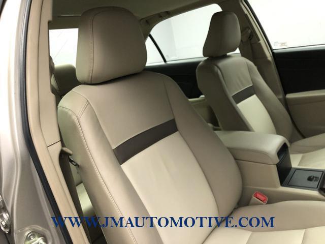 Used Toyota Camry 4dr Sdn I4 Auto XLE *Ltd Avail* 2014 | J&M Automotive Sls&Svc LLC. Naugatuck, Connecticut Used Toyota Camry 4dr Sdn I4 Auto XLE *Ltd Avail* 2014 | J&M Automotive Sls&Svc LLC. Naugatuck, Connecticut