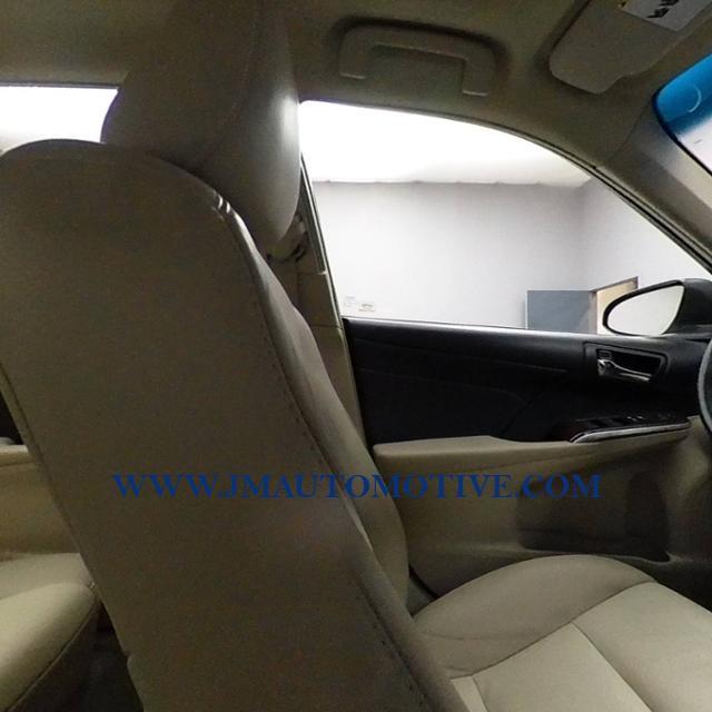 Used Toyota Camry 4dr Sdn I4 Auto XLE *Ltd Avail* 2014 | J&M Automotive Sls&Svc LLC. Naugatuck, Connecticut Used Toyota Camry 4dr Sdn I4 Auto XLE *Ltd Avail* 2014 | J&M Automotive Sls&Svc LLC. Naugatuck, Connecticut