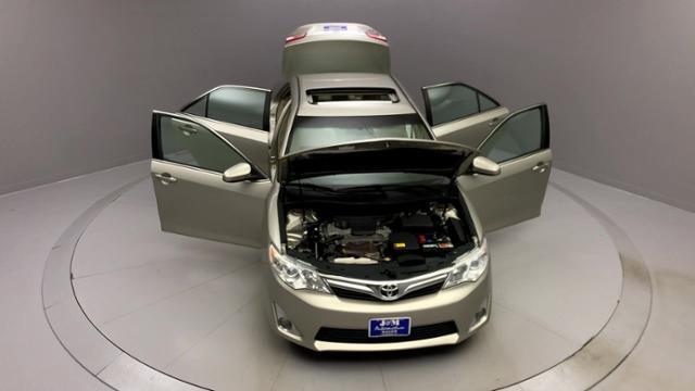 Used Toyota Camry 4dr Sdn I4 Auto XLE *Ltd Avail* 2014 | J&M Automotive Sls&Svc LLC. Naugatuck, Connecticut Used Toyota Camry 4dr Sdn I4 Auto XLE *Ltd Avail* 2014 | J&M Automotive Sls&Svc LLC. Naugatuck, Connecticut