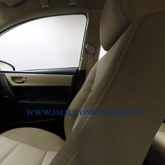 2016 Toyota Corolla 4dr Sdn CVT LE, available for sale in Naugatuck, Connecticut | J&M Automotive Sls&Svc LLC. Naugatuck, Connecticut 2016 Toyota Corolla 4dr Sdn CVT LE, available for sale in Naugatuck, Connecticut | J&M Automotive Sls&Svc LLC. Naugatuck, Connecticut