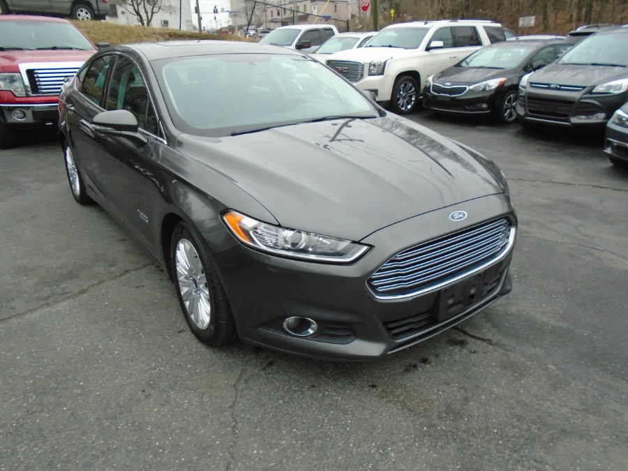 2016 Ford Fusion Energi 4dr Sdn SE Luxury, available for sale in Waterbury, Connecticut | Jim Juliani Motors. Waterbury, Connecticut