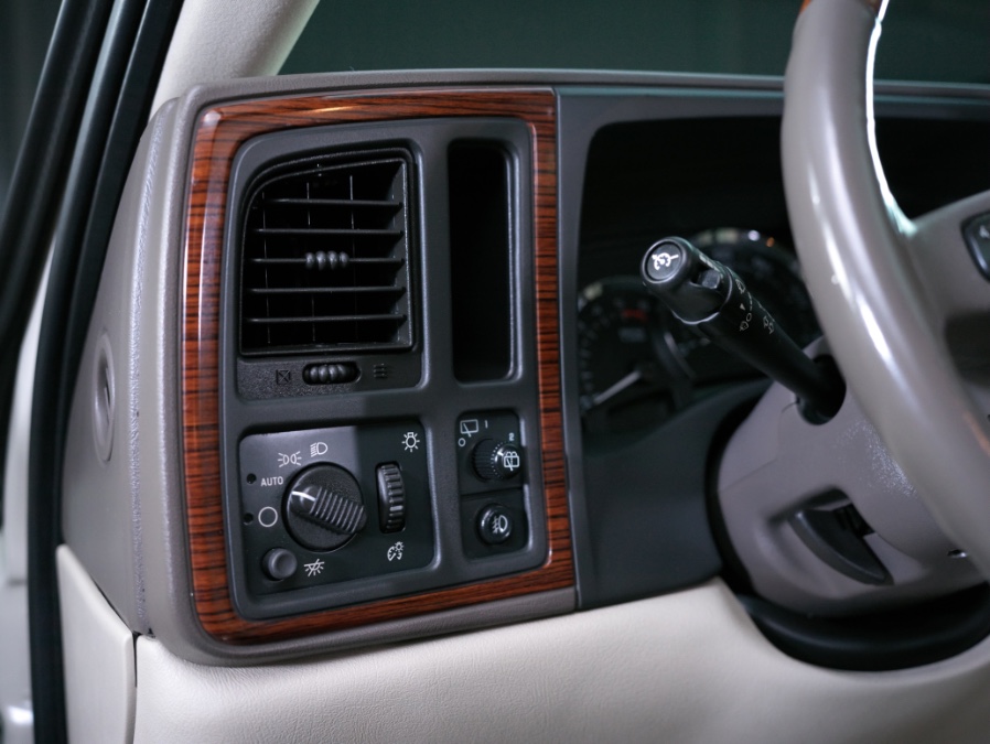 2003 Cadillac Escalade ESV 4dr AWD, available for sale in North Salem, New York | Meccanic Shop North Inc. North Salem, New York 2003 Cadillac Escalade ESV 4dr AWD, available for sale in North Salem, New York | Meccanic Shop North Inc. North Salem, New York